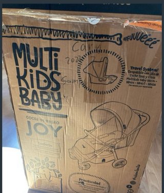 Carro de bebé Joie sin usar
