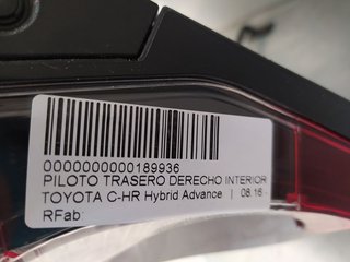 PILOTO TRASERO DERECHO INTERIOR TOYOTA C-HR Hybrid Advance