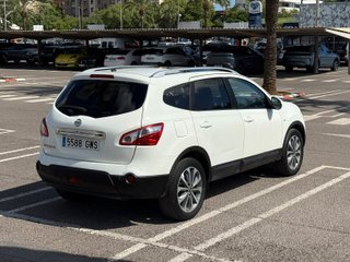 Nissan Qashqai+2 2010