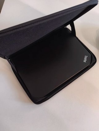 Lenovo ThinkPad X280 + Funda