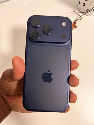 iPhone 17 Pro 512GB Azul - Impecable + funda