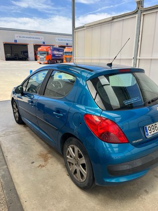 Peugeot 207 2009