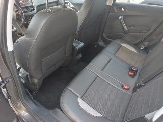 Peugeot 2008 2016