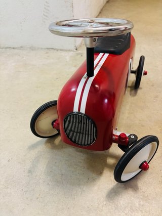 Coche Correpasillos Rojo Estilo Vintage.