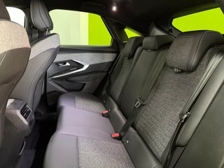Peugeot 3008 Allure Hybrid 1.2 145CV eDCS6 MHEV!!!