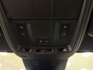 Peugeot 3008 Allure Hybrid 1.2 145CV eDCS6 MHEV!!!