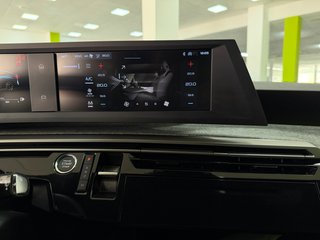 Peugeot 3008 Allure Hybrid 1.2 145CV eDCS6 MHEV!!!