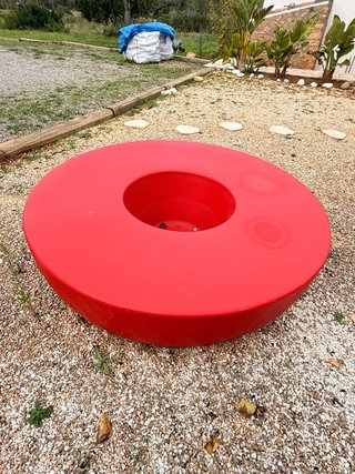 2 Bancos de Jardín Circulares Rojos