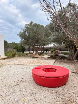 2 Bancos de Jardín Circulares Rojos