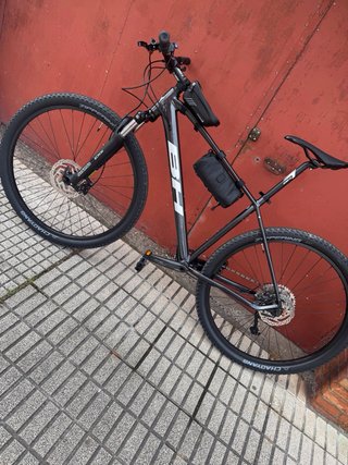 BH Spike 2.5 2025