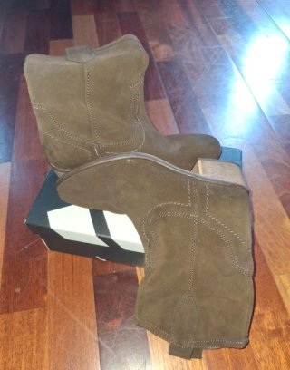 Botas bajas estilo cowboy ante marrón chocolate 37