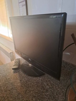 TV LG Full HD 32 Negra