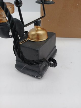 Decorative Antique Creative Retro Rotating Resin Telephone - Decoration for Bar, Home, Office - Deco