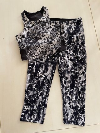 Conjunto deportivo H&M mallas con bolsillos