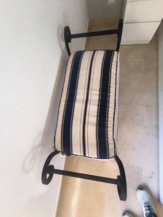 Banco para pie de cama