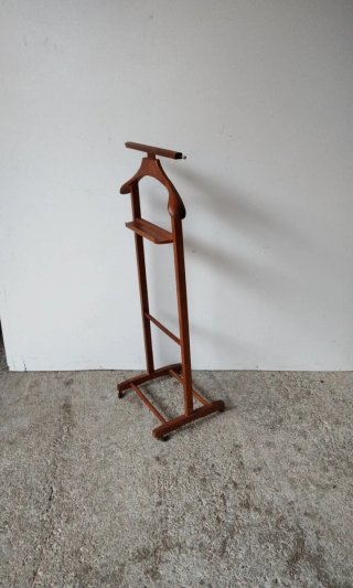 Galán de noche de madera