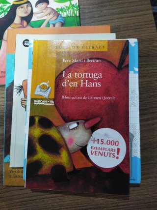 Lote 6 libros en catalán. Ideal primeros lectores.