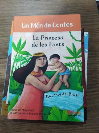 Lote 6 libros en catalán. Ideal primeros lectores.