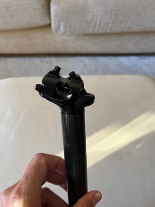 Tija de sillín Bontrager Pro Carbono OCLV