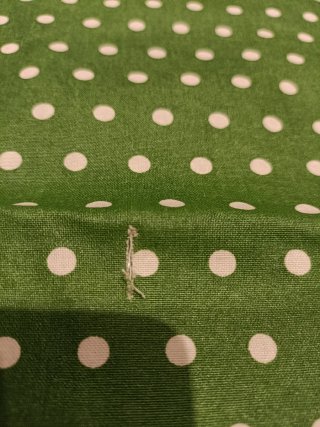 Tovaglia antimacchia a pois