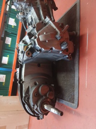 Motor Suzuki Burgman 400 K7