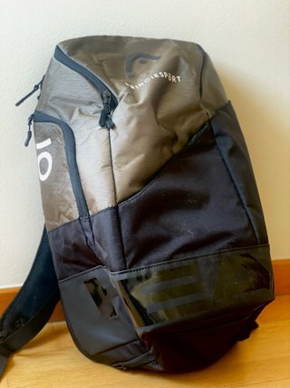 Mochila deportiva Head gris y dorada