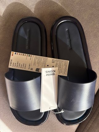 Sandalias de playa y piscina Talla 37