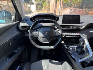 Peugeot 5008 2019