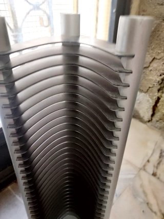 Mueble Porta CDs Metálico