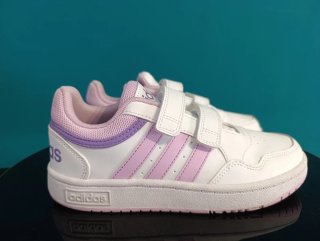Scarpe Adidas bianche e viola