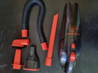 Aspirador Black&decker dustbsuter auto