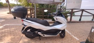 Honda PCX 125 Blanca (2017)