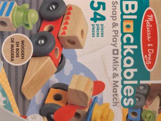 Melissa & Doug Blockables Snap & Play Mix & Match