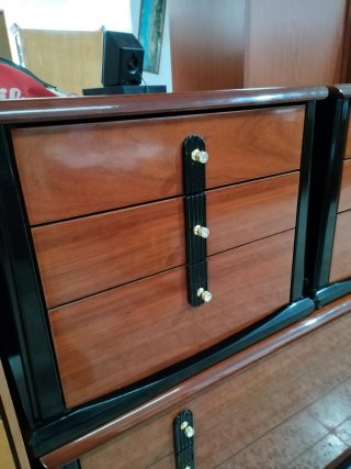 Mesitas de Noche Vintage en Madera y Negro