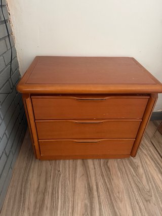Lote de muebles de madera