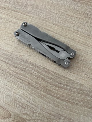 Multiherramienta Coleman Prolock