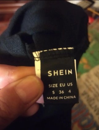 Pantalón corto de punto negro