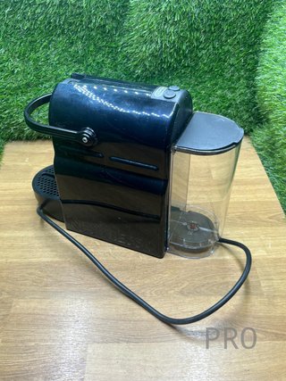 Cafetera monodosis de cápsulas Nespresso