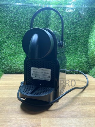 Cafetera monodosis de cápsulas Nespresso