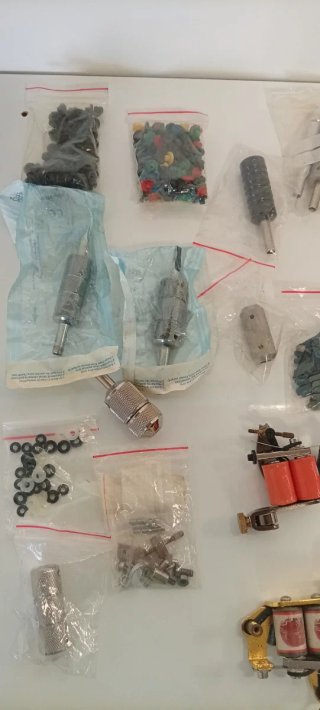 SET DE EQUIPAMIENTO PARA TATUAR