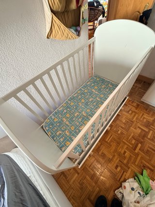 Cuna de Bebé Blanca con Cajón Inferior