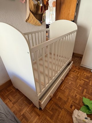 Cuna de Bebé Blanca con Cajón Inferior