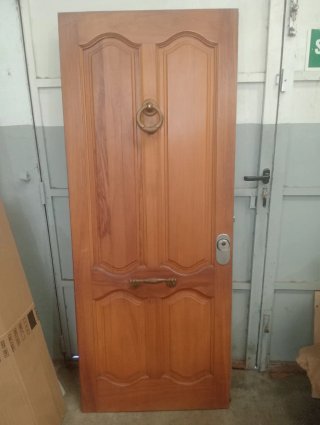 Puerta madera maciza entrada 80x202