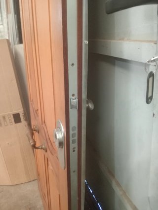 Puerta madera maciza entrada 80x202