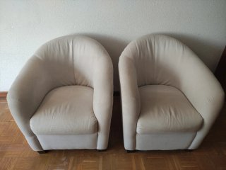 Pareja de butacas crema + Puf