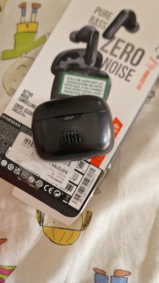 Auriculares Inalámbricos JBL Tune 245NC