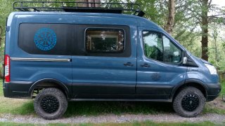 Camper 4x4 Ford Transit 2017