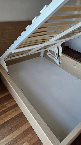 Cama Canapé 140cm + 2 Mesitas Malm Ikea