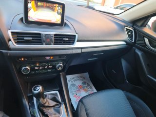 Mazda 3 2016