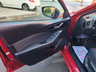 Mazda 3 2016